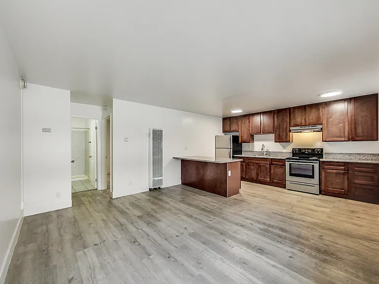Vista Haus — Photo 23