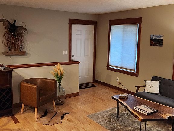 4th image of 10237 Cricklewood Ct