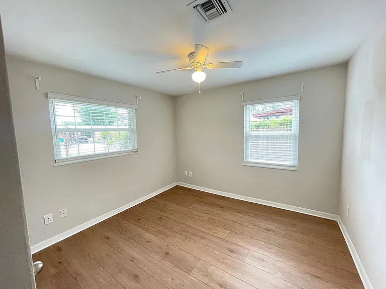 44 S Cortez Ave — Photo 12