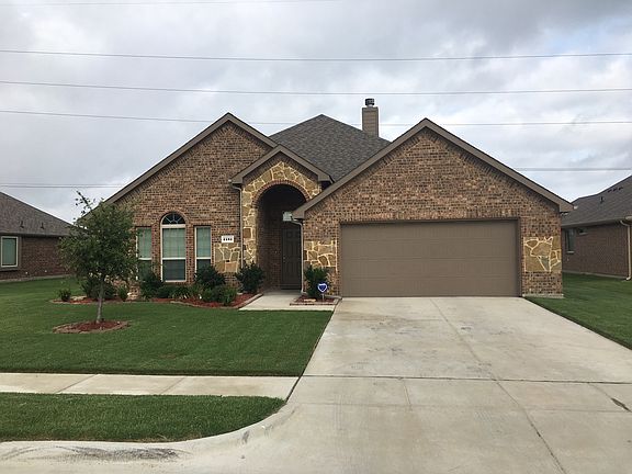 2nd image of 2181 Liriope Ln