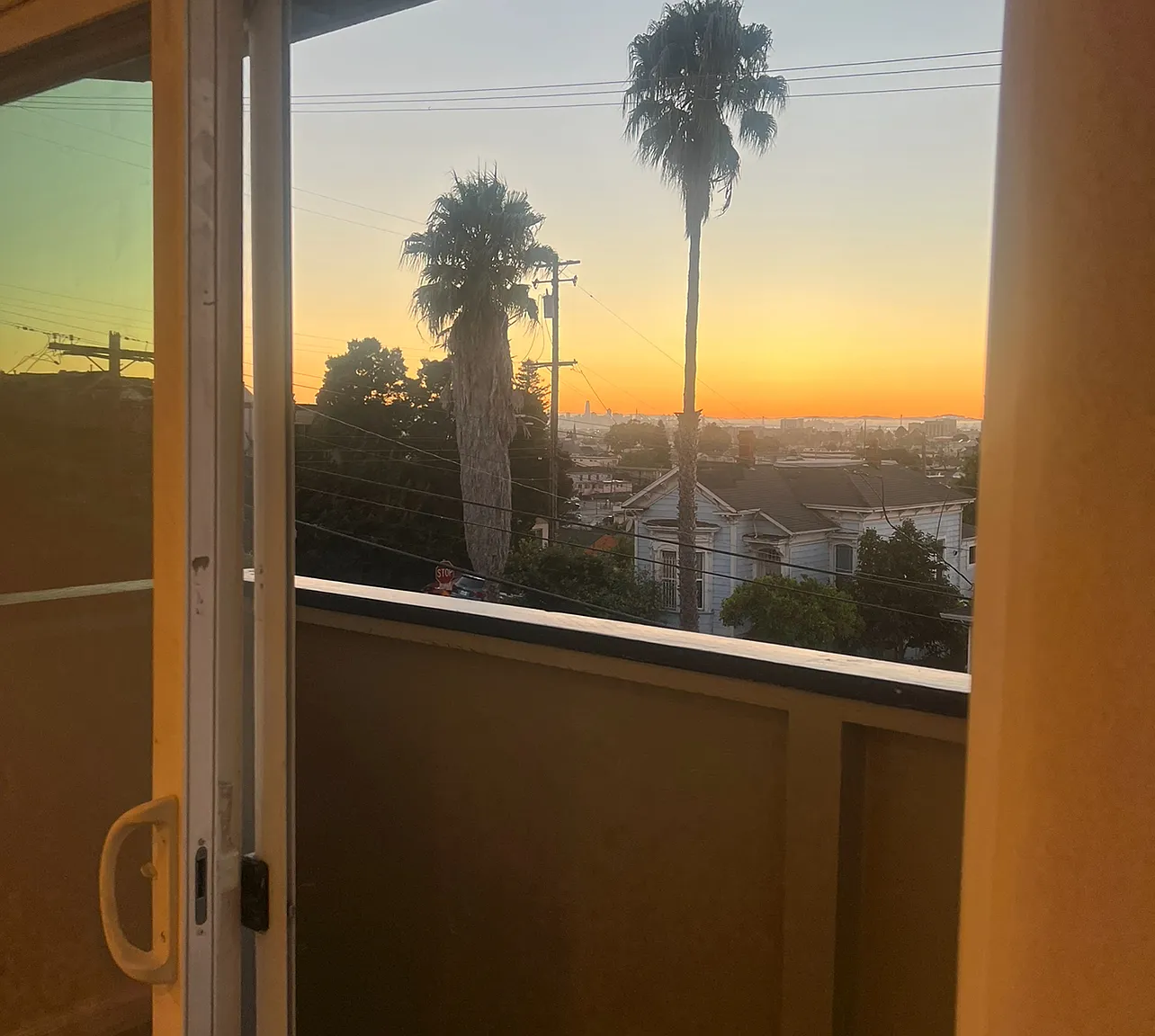 4 bed, 1000 sqft, $800 — Photo 1