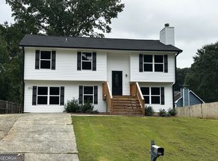 8474 Cedar Bend Ct, Riverdale, GA 30274