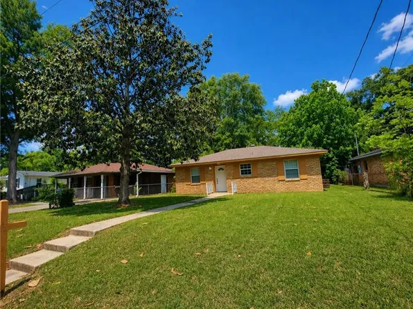 257 9th Ave, Chickasaw, AL 36611