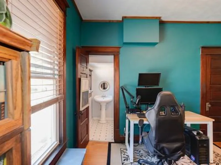 207 S Poland St — Photo 10