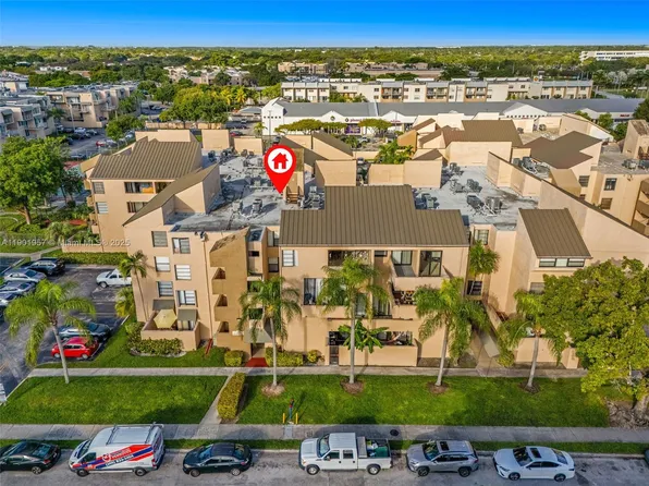 10500 SW 108th Ave APT B210, Miami, FL 33176