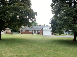 466 N River Rd, Waterville, OH 43566