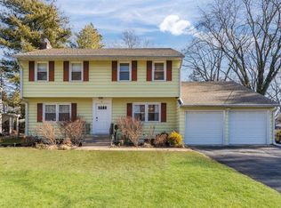 73 Robert Rd, Princeton, NJ 08540