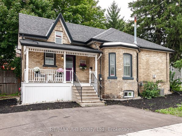 246 Wellington St, Stratford, ON N5A 2L6