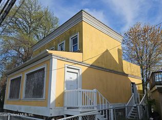 3880 Amboy Rd, Staten Island, NY 10308