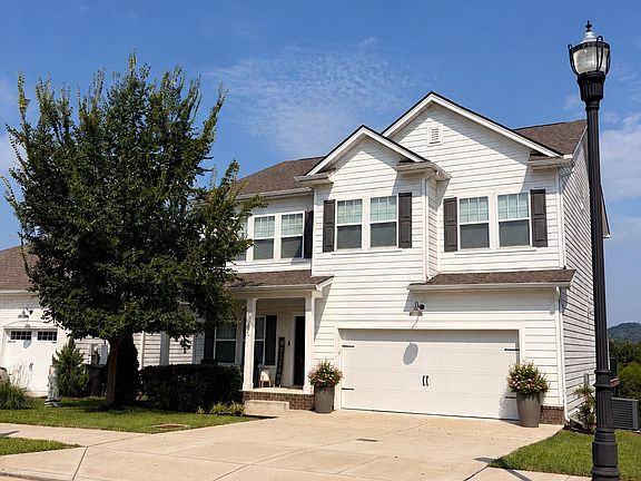 2nd image of 452 Red Sunset Ct