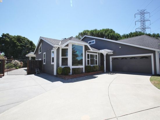 17228 San Franciscan Dr, Castro Valley, CA 94552