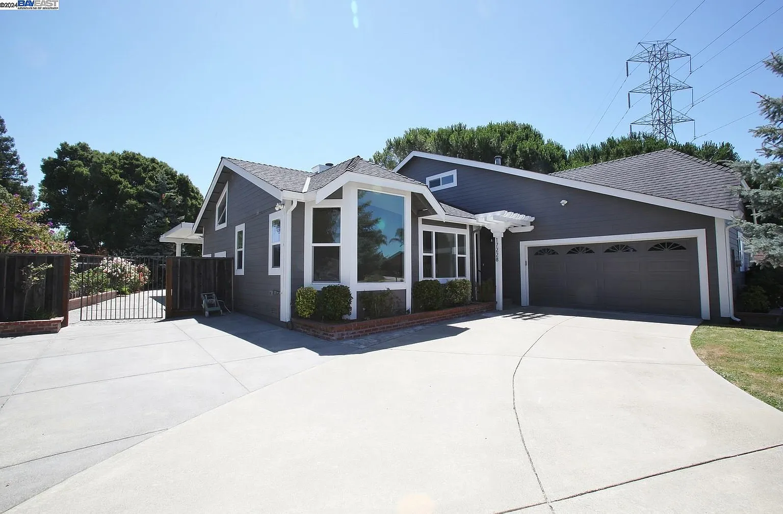 17228 San Franciscan Dr photo 1