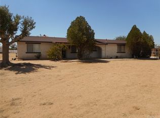 21391 Thunderbird Rd, Apple Valley, CA 92307
