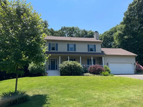 1 Chestnut Dr, Belchertown, MA 01007