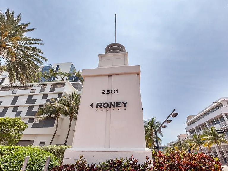 2301 Collins Ave #1009 — Photo 41