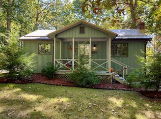 125 Canyon Rim Ct, Pipestem, WV 25979