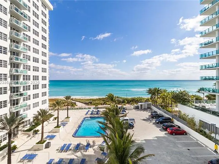 6917 Collins Ave #715 — Photo 31