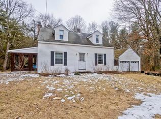 79 Daniel Shays Hwy, Pelham, MA 01002