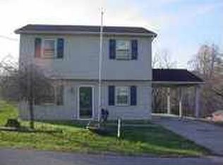 293 S Lucas St, Junction City, KY 40440