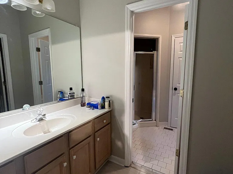 321 Maryland Ave — Photo 15