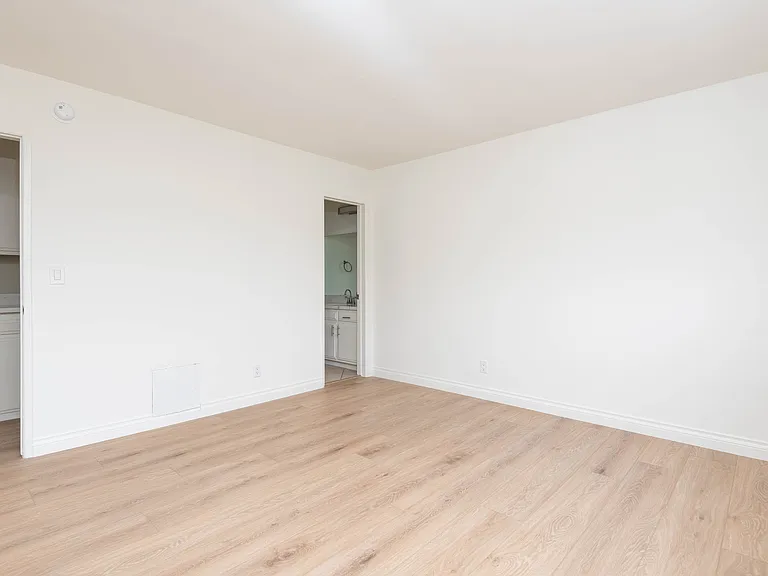 11945 Darlington Ave #9 — Photo 13