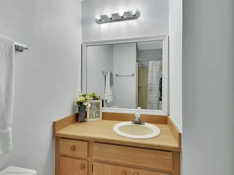 1205 Deer Springs Rd — Photo 6