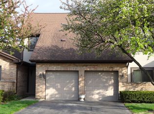 1765 Pebble Beach Dr, Hoffman Estates, IL