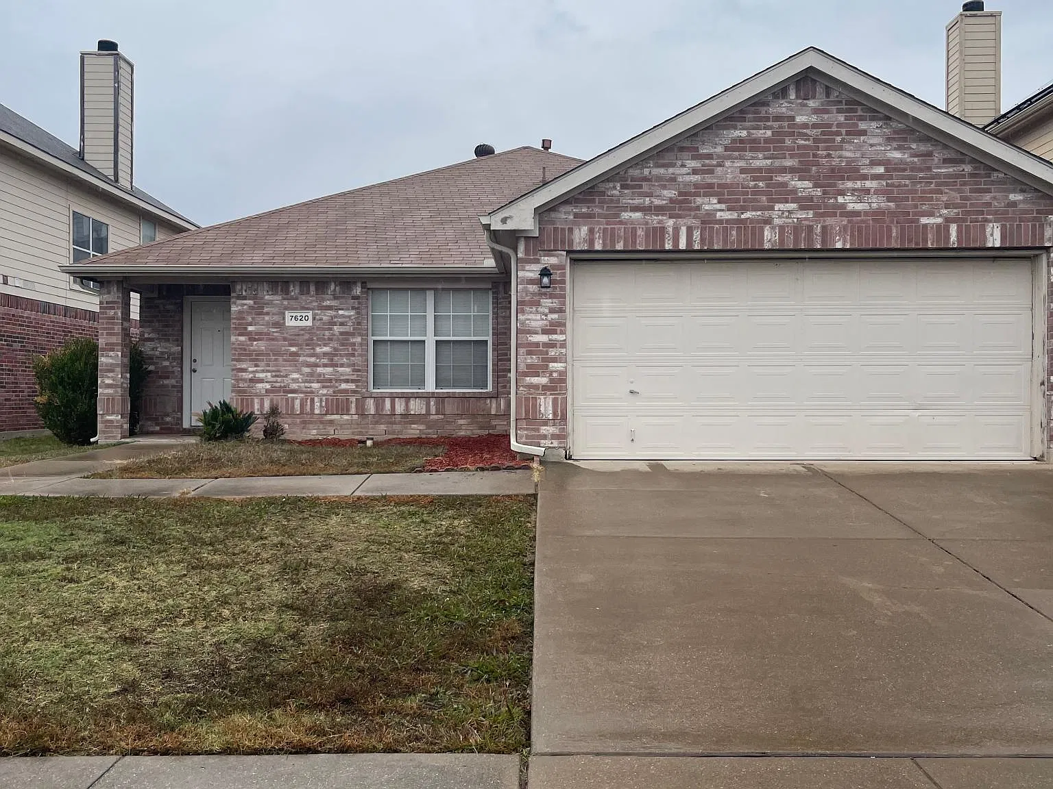 7620 Stanhope Ln — Photo 1