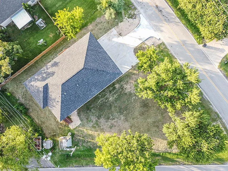 3420 Sunrise Dr — Photo 33