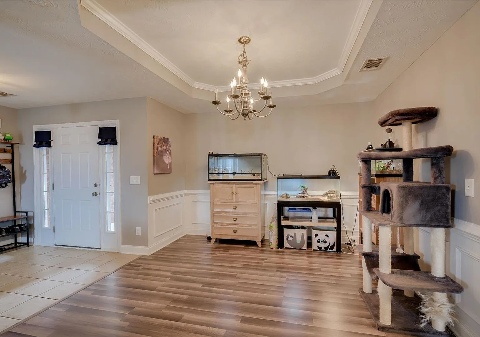 3 Bedroom/2 Bathroom Home with Deck, Garage, and Fenced Backyard less than 3 Miles from Ft. Gordon — Photo 3