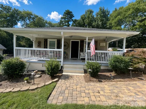 802 Fargo Dr SW, Concord, NC 28027