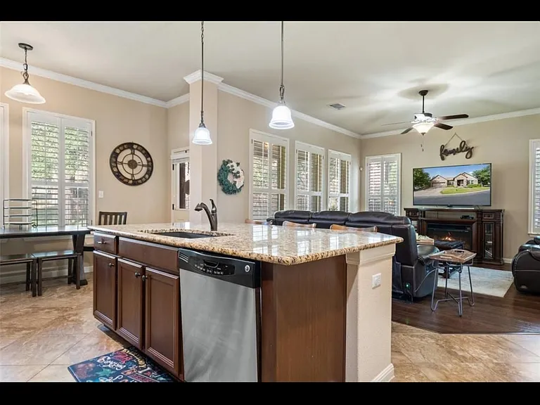 9550 Savannah Ridge Dr #21 — Photo 18