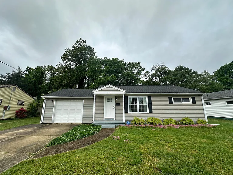 2141 Jeffrey Dr — Photo 1