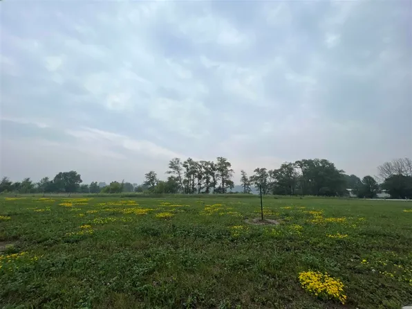 LOT Eight Mrm 2nd Addn Garfield St, Marengo, IA 52301