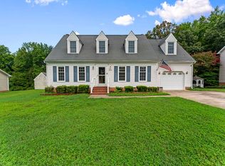 2009 White Lake Dr, Fredericksburg, VA 22407