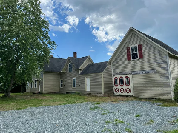 168 Guzzle Road, Gouldsboro, ME 04607