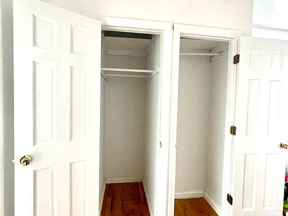 5th image of 2118 Lafayette Ave APT 2