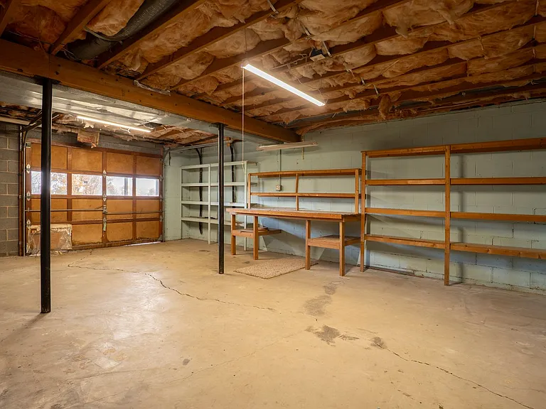 1111 Fairview Rd — Photo 34