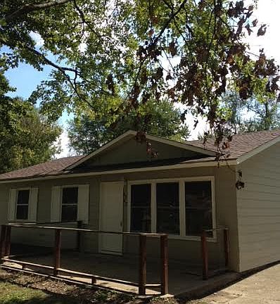 2nd image of 4047 Breton St