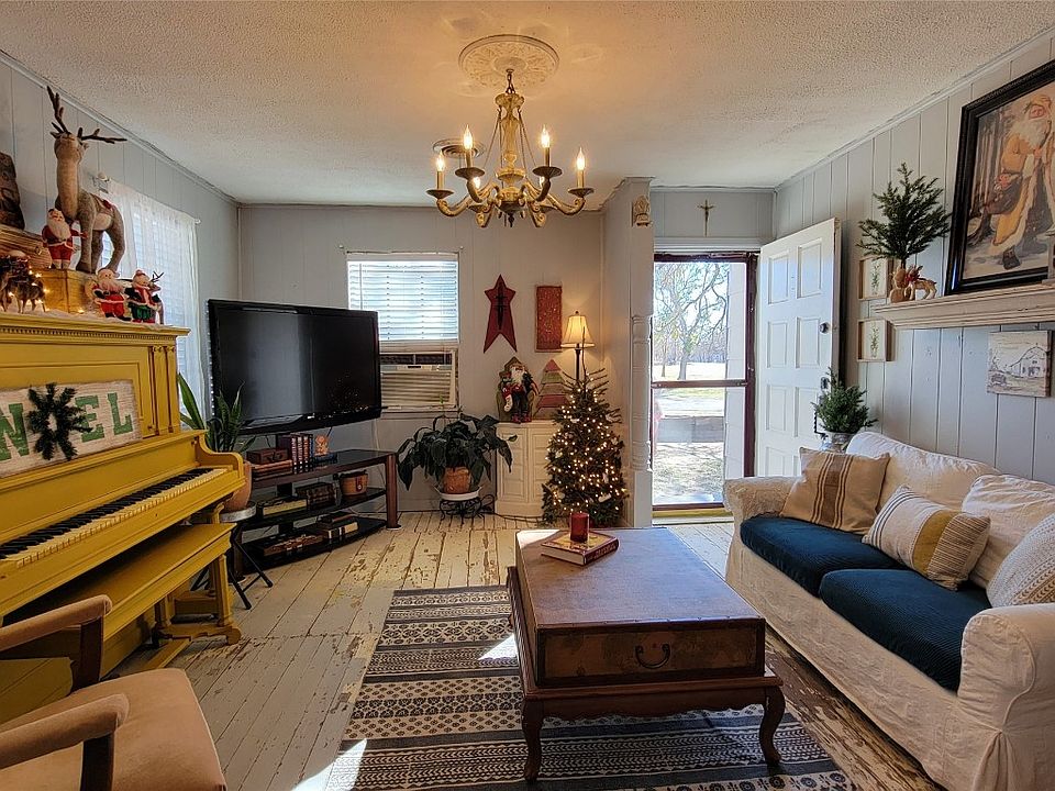 400 E Goodwin St, Bangs, TX 76823 MLS 20239126 Zillow