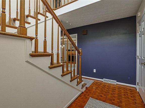 5th image of 600 Quail Run Rd