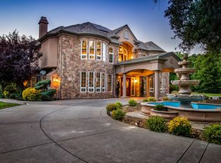 9111 Shire Oaks Ln, Elk Grove, CA 95624