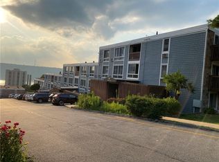 397 N Broadway APT 3P, Yonkers, NY 10701