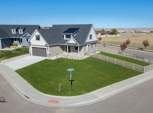 5401 Dolomite Cir, Casper, WY 82609