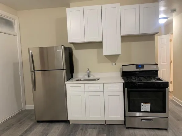 3007 W 19th St APT 1S, Chicago, IL 60623