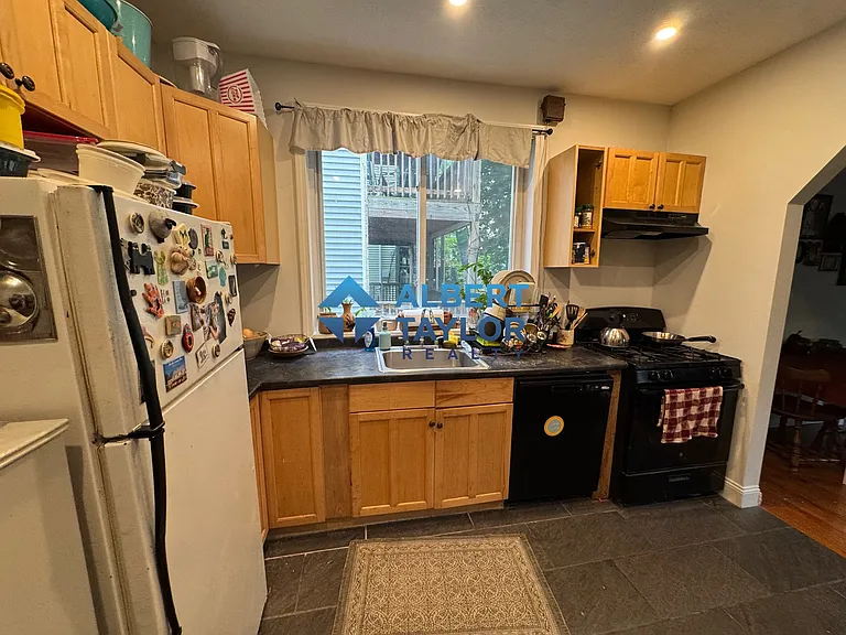 55 Hillside St #1 — Photo 14