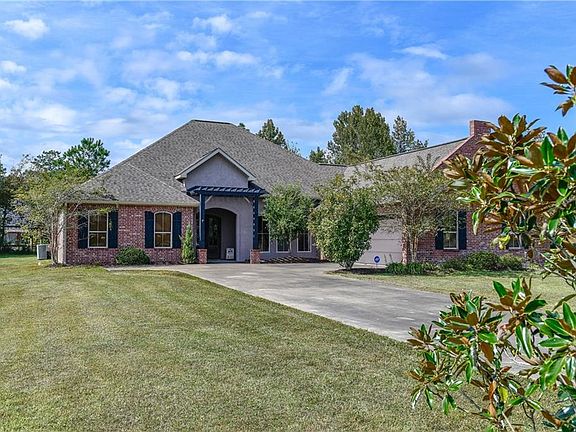 3rd image of 228 Zinfandel Dr