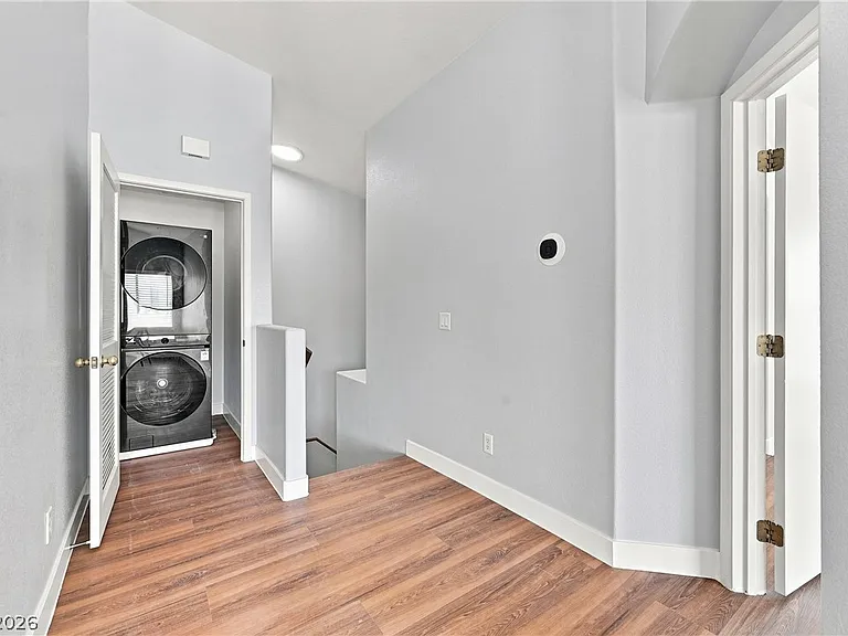 6060 Allred Pl #101 — Photo 5