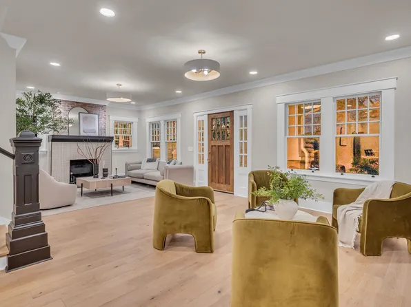 1708 Holly St, Nashville, TN 37206