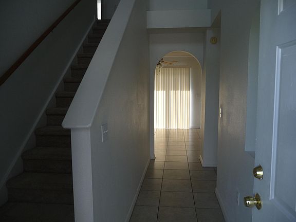 5th image of 4733 Fiske Cir